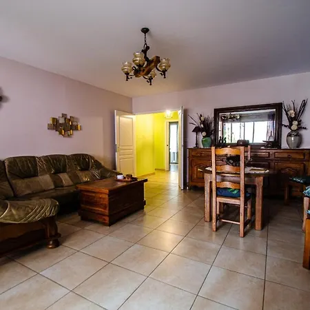 Apartman Grand T3 Climatise Avec Parking Ajaccio