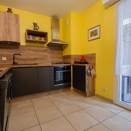 Grand T3 Climatise Avec Parking Apartman Ajaccio